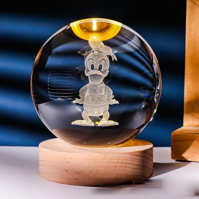 Bola de cristal personagens Stitch Pikachu Doraemon A Dream Hello Kitty Crystal Planet Night Light Laser Carving Children's Gifts